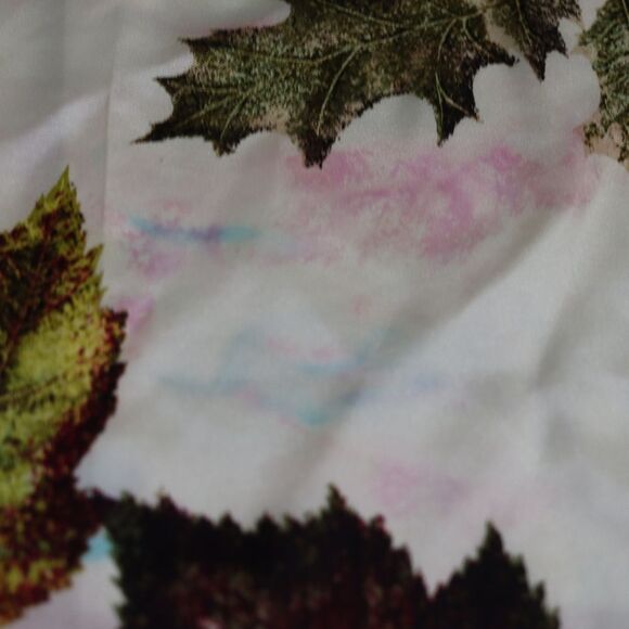 Perry Ellis Vintage Silk Leaf Print Scarf 40x38 Whimsical Rustic Sophisticated - Picture 4 of 10